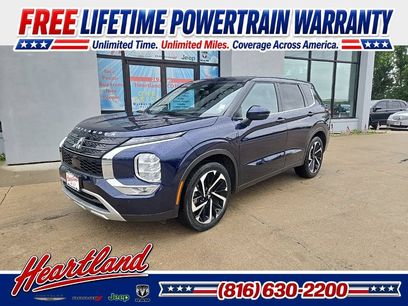Used 2024 Mitsubishi Outlander SE