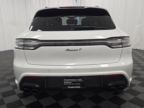 Certified 2025 Porsche Macan Turbo image 6