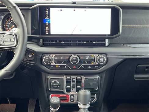 New 2025 Jeep Wrangler Unlimited Rubicon 392 image 15