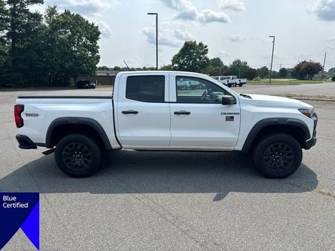 Used 2023 Chevrolet Colorado Trail Boss AWD/4WD image 4