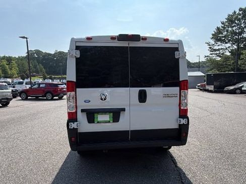 Used 2025 RAM ProMaster 2500 w/ U-Haul Equipment Group FWD image 7