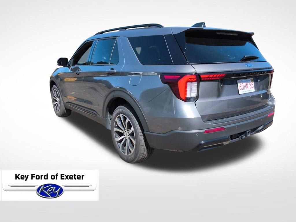 Used 2025 Ford Explorer ST-Line AWD/4WD image 7