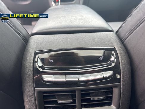 Used 2017 Cadillac XT5 Platinum w/ Driver Assist Package image 21