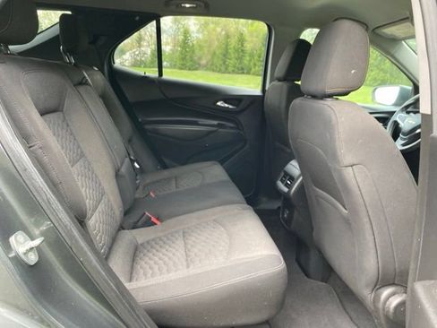 Used 2020 Chevrolet Equinox LT FWD image 25
