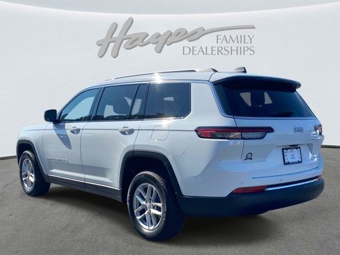 Used 2026 Jeep Grand Cherokee L Laredo RWD image 7
