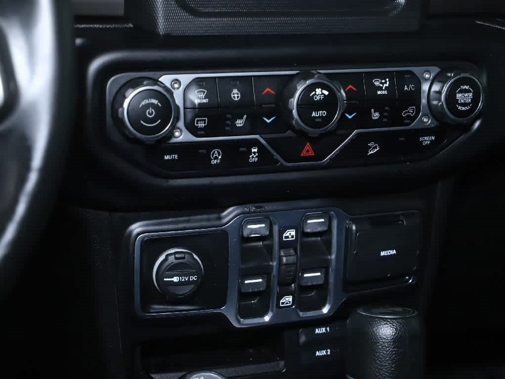 Used 2021 Jeep Wrangler Unlimited Sport AWD/4WD image 25