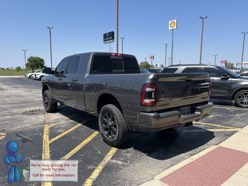 Used 2022 RAM 3500 Big Horn w/ Level C Equiment Group AWD/4WD image 3