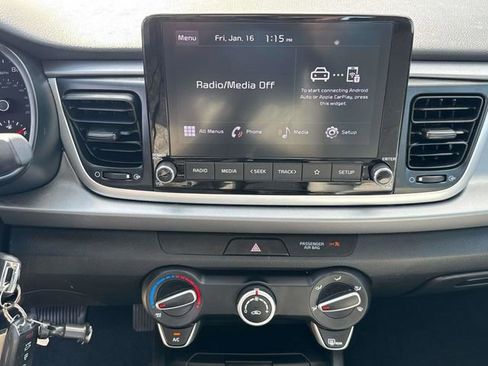 Used 2023 Kia Rio S image 31