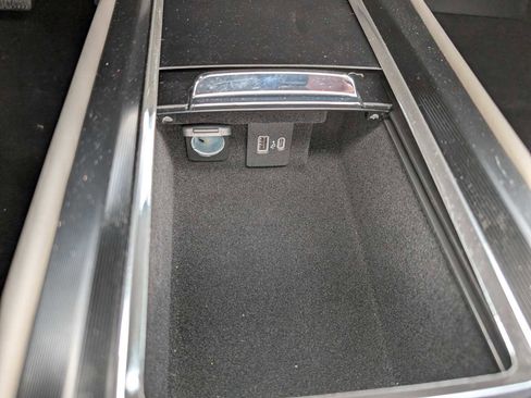 New 2026 Lincoln Corsair Premiere AWD/4WD image 24