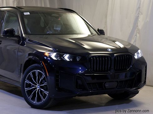 New 2026 BMW X5 xDrive50e w/ Executive Package image 2