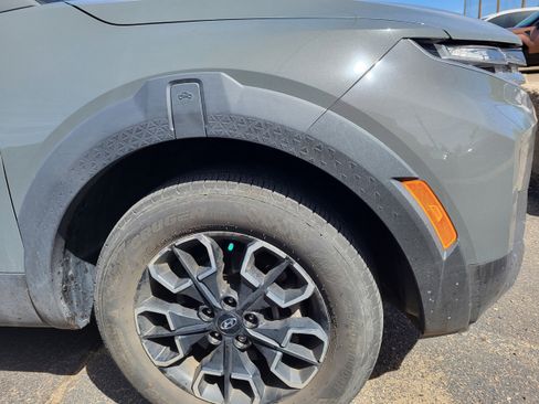 Used 2023 Hyundai Santa Cruz SEL w/ Activity Package image 16