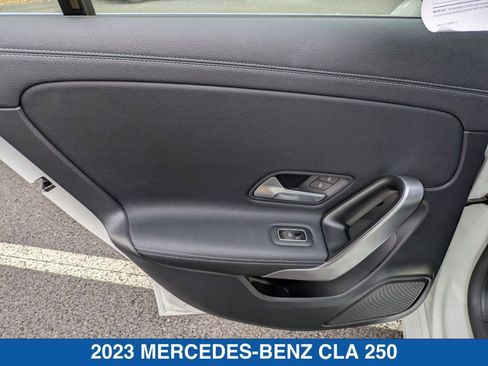 Used 2023 Mercedes-Benz CLA 250 4MATIC image 29