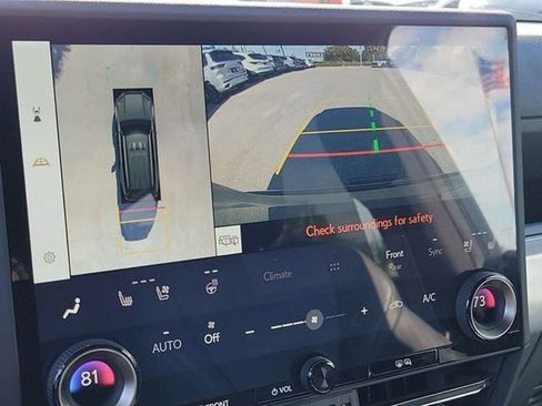 Used 2024 Lexus GX 550 w/ Cold Area Package image 29