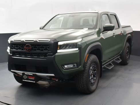 New 2026 Nissan Frontier PRO-4X w/ Pro-4x Convenience Package image 3