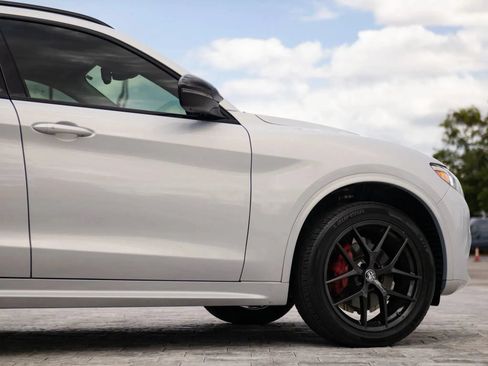Used 2020 Alfa Romeo Stelvio Sport w/ Quick Order Package 22K Sport RWD image 16