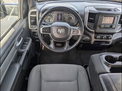 Used 2022 RAM 1500 Big Horn AWD/4WD image 11