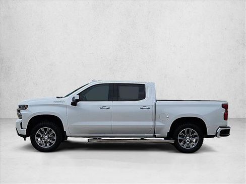 Used 2020 Chevrolet Silverado 1500 High Country w/ Technology Package AWD/4WD image 8