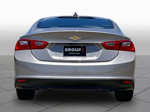 Used 2025 Chevrolet Malibu LT FWD image 5