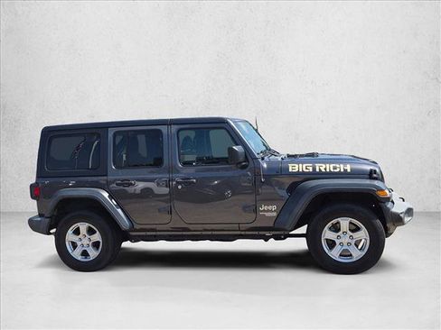 Used 2021 Jeep Wrangler Unlimited Sport AWD/4WD image 4