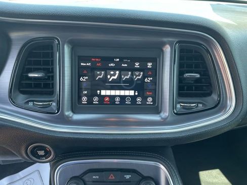 Used 2018 Dodge Challenger R/T RWD image 20