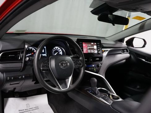 Used 2023 Toyota Camry LE image 11