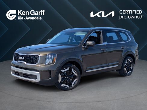 Used 2025 Kia Telluride EX w/ EX Captain's Chair Package FWD image 1