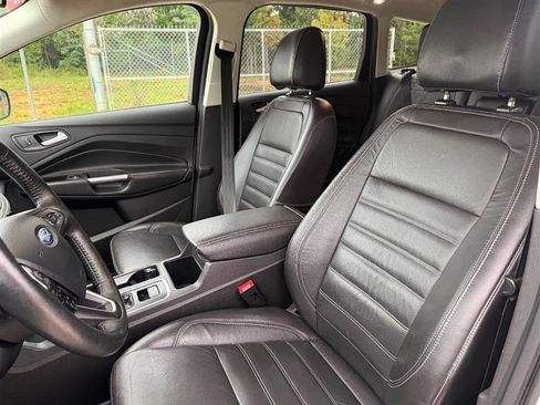 Used 2017 Ford Escape Titanium w/ Equipment Group 301A image 11