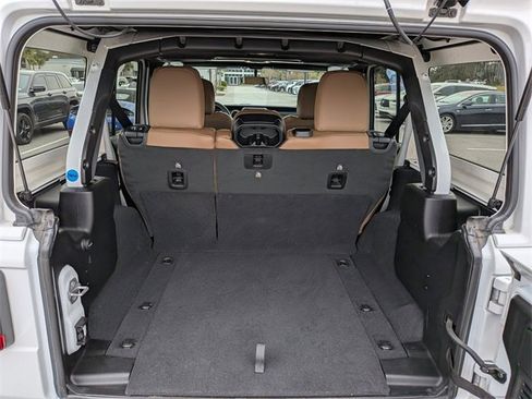 Used 2021 Jeep Wrangler Unlimited Sahara w/ LED Lighting Group image 13