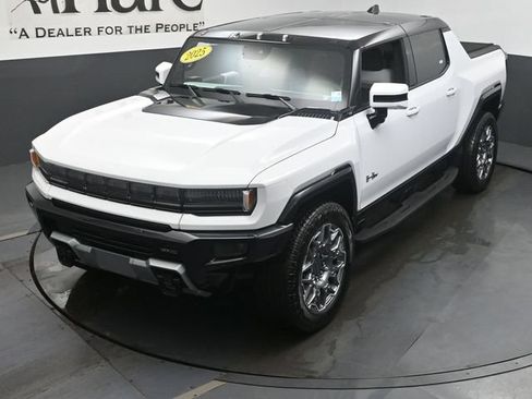 Used 2025 GMC Hummer EV 3X AWD/4WD image 42