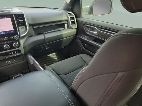 Certified 2025 RAM 1500 Big Horn RWD image 10