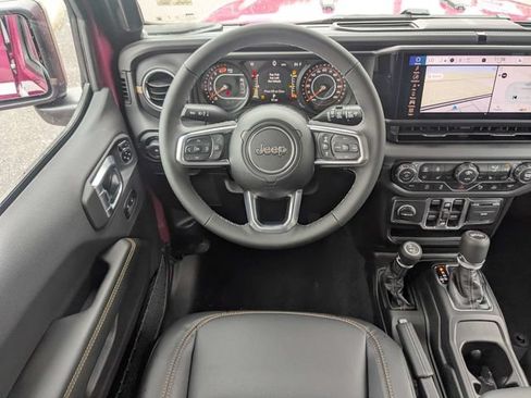 New 2026 Jeep Wrangler Unlimited Sahara w/ Whitecap Package AWD/4WD image 15