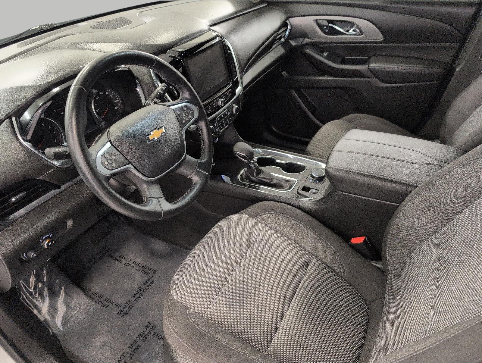 Used 2023 Chevrolet Traverse LT w/ LPO, Floor Liner Package AWD/4WD image 10