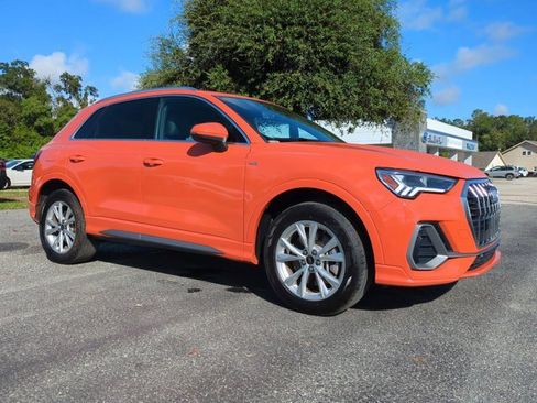 Used 2024 Audi Q3 2.0T Premium image 2