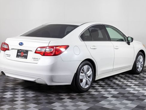 Used 2016 Subaru Legacy 2.5i AWD/4WD image 8