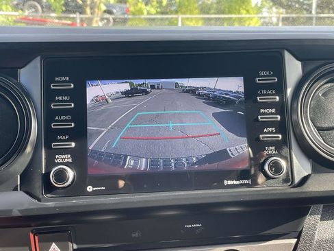 Used 2022 Toyota Tacoma SR w/ SR Convenience Package RWD image 31