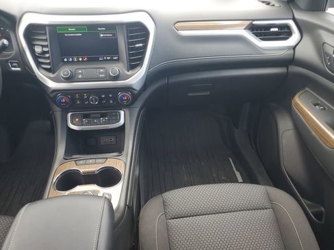Certified 2023 GMC Acadia SLE w/ Driver Convenience Package image 16
