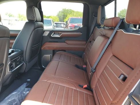 New 2026 GMC Sierra 1500 Denali Ultimate AWD/4WD image 12