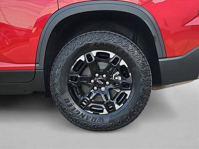 New 2027 Chevrolet Traverse Z71 w/ Driver Confidence Package AWD/4WD image 10