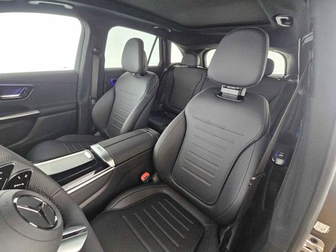 New 2026 Mercedes-Benz GLC 300 image 21