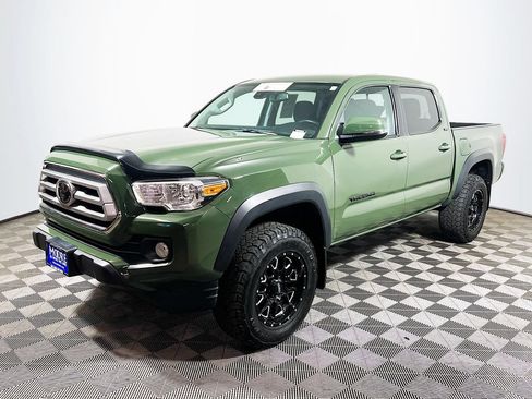 Certified 2021 Toyota Tacoma SR5 w/ Trail Edition AWD/4WD image 3