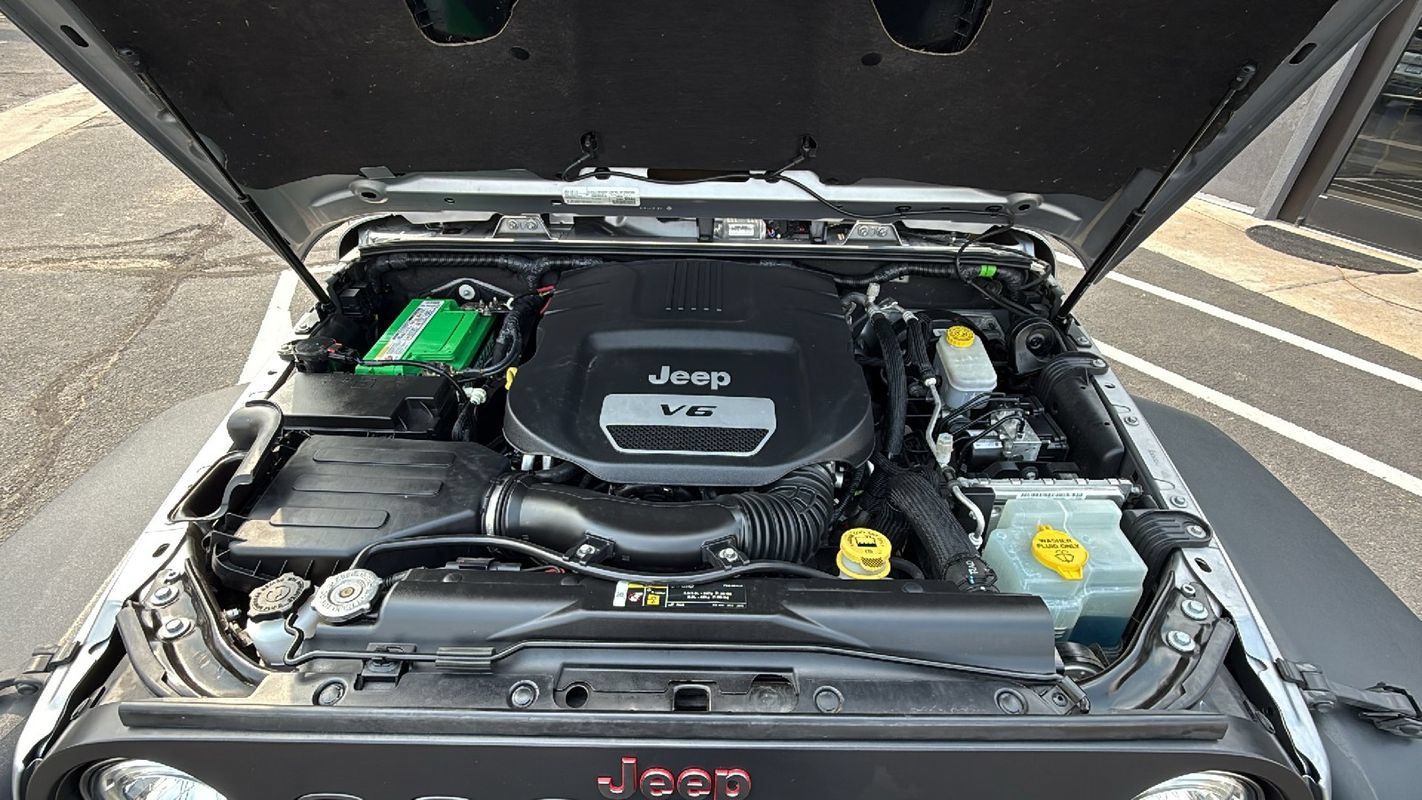 Used 2017 Jeep Wrangler Unlimited Rubicon AWD/4WD image 29