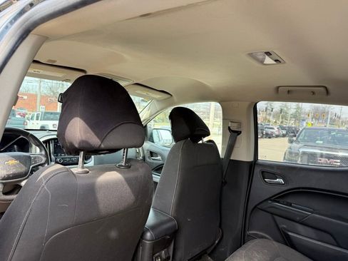 Used 2018 Chevrolet Colorado LT w/ LT Convenience Package image 24