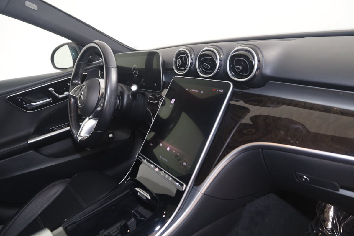 Used 2023 Mercedes-Benz C 300 4MATIC Sedan w/ Exclusive Trim Package image 40