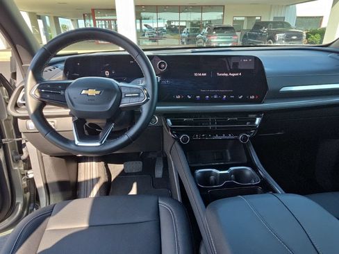Used 2026 Chevrolet Traverse LT AWD/4WD image 29