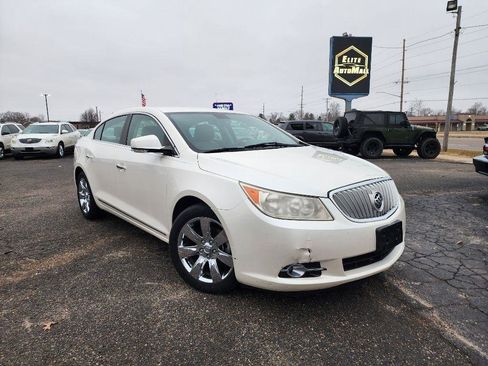 Used 2011 Buick LaCrosse CXL image 1