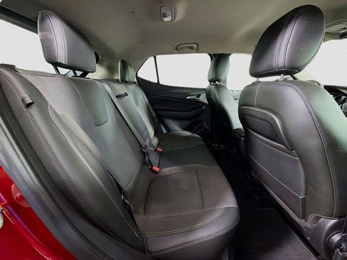 Used 2021 Buick Encore GX Select FWD image 27