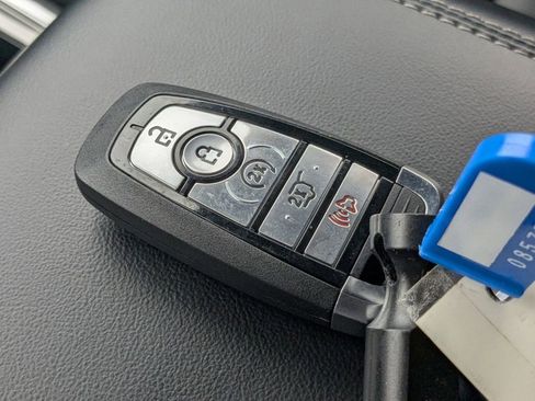 Certified 2023 Ford Explorer XLT w/ Equipment Group 202A image 33