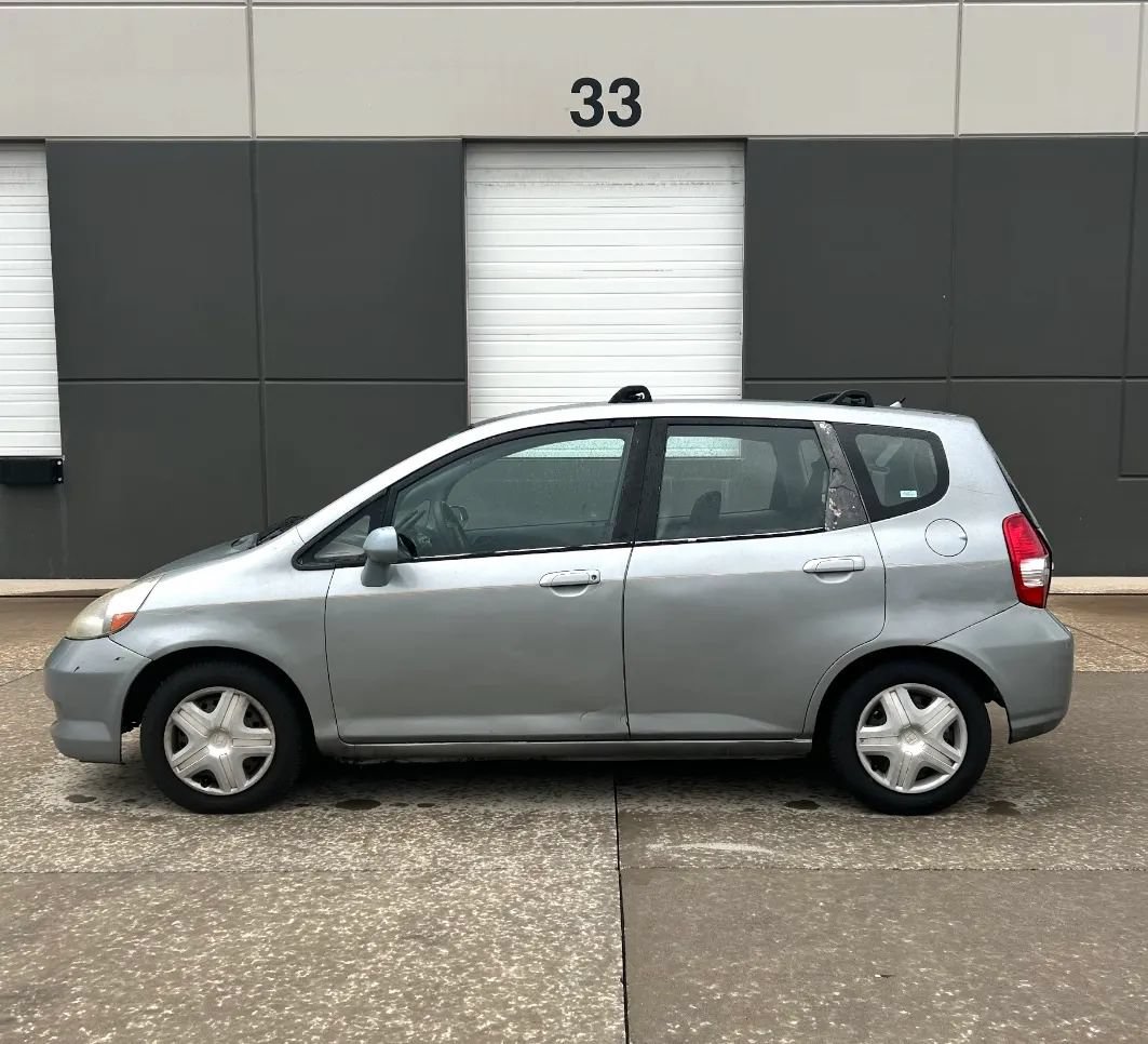 Used 2008 Honda Fit image 2