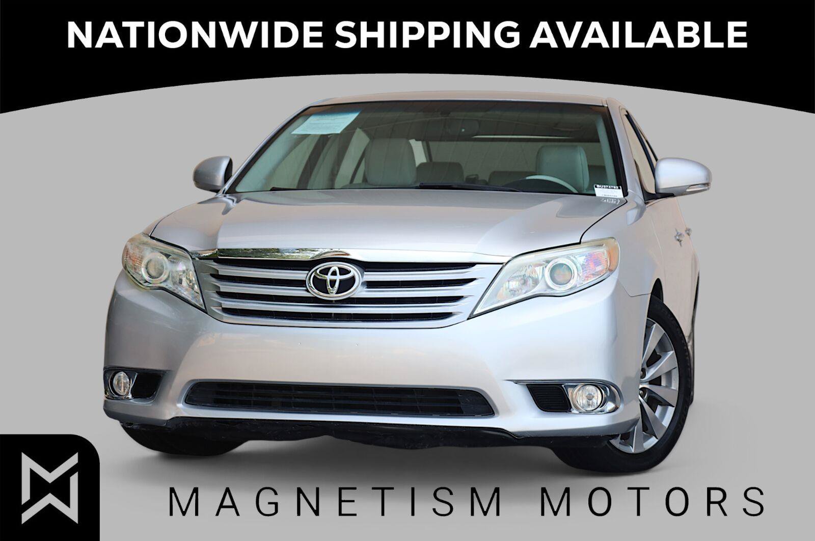 Used 2011 Toyota Avalon Limited FWD image 1