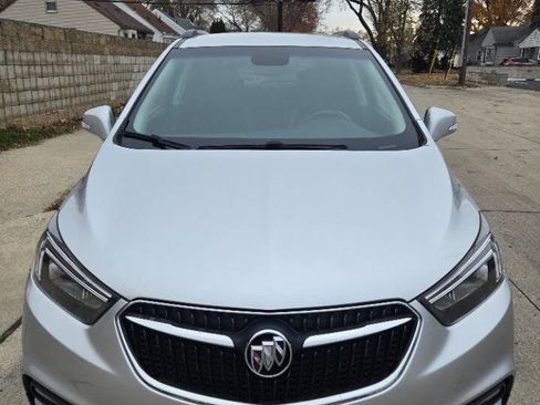 Used 2019 Buick Encore Sport Touring image 6